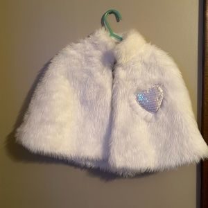 White faux fur Shawl-youth 8-10